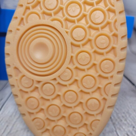 Adidas Forum Low CL Shoes - Picture 11 of 12